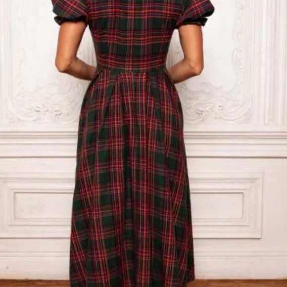 Sophia Dress in Evergreen Plaid - Picture 5 of 5